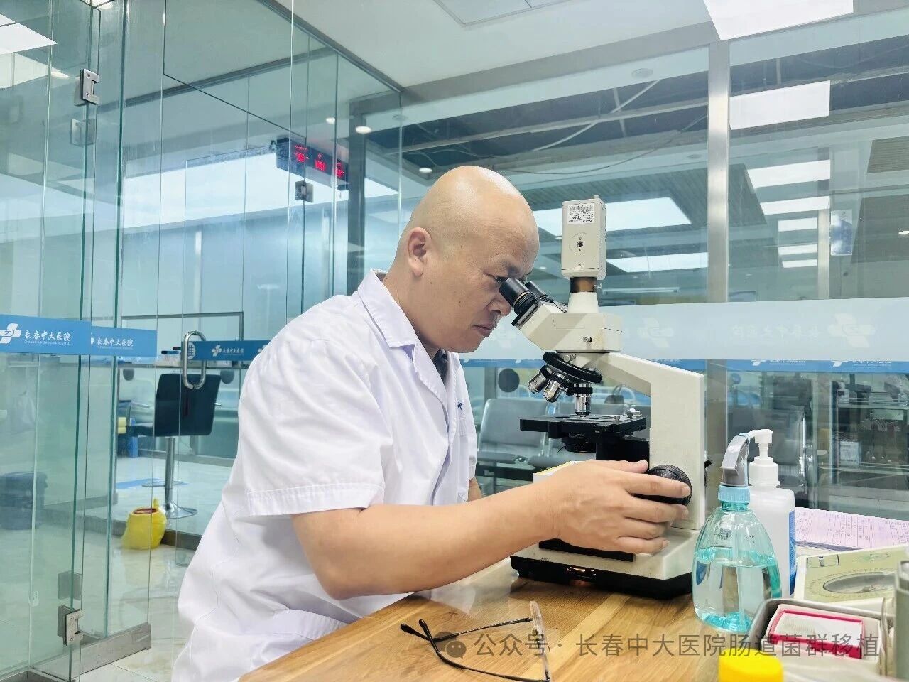 济宁市|高朋磊医师：左手男科临床，右手肠道菌群移植深入研究